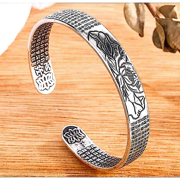 Unisex‎ Lotus Heart Sutra 999 Silver Cuff Bracelet, Size Adjustable - Picture 11 of 12